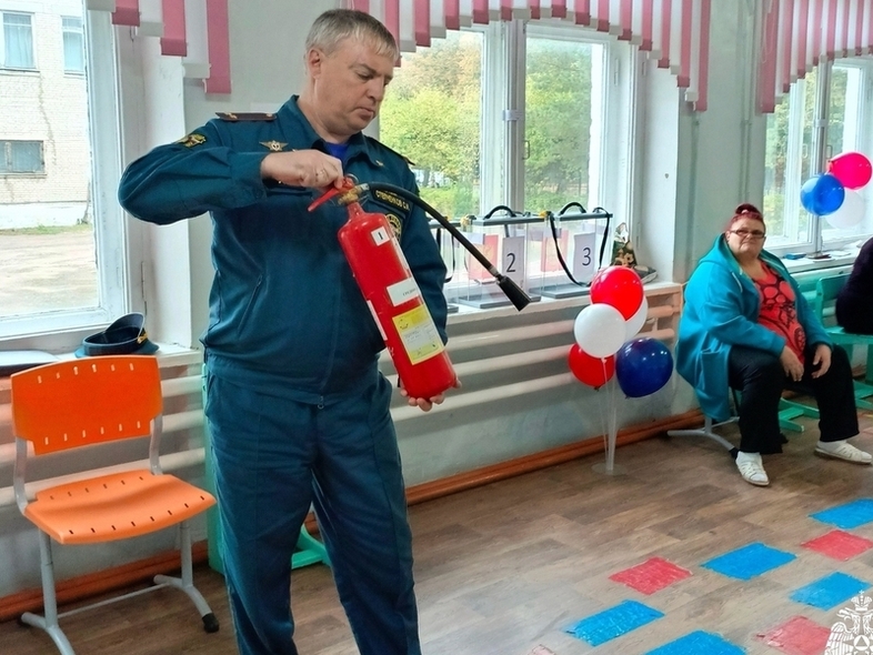 МЧС усиливает охрану на выборах в Смоленской области